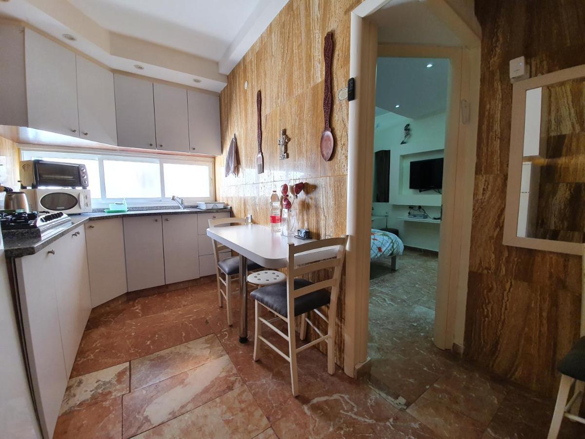 Ezore Yam Apartmens - Elmali'Akh St. 4 بات يام المظهر الخارجي الصورة