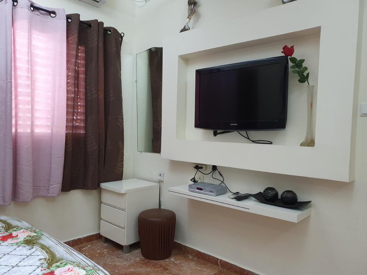 Ezore Yam Apartmens - Elmali'Akh St. 4 بات يام المظهر الخارجي الصورة