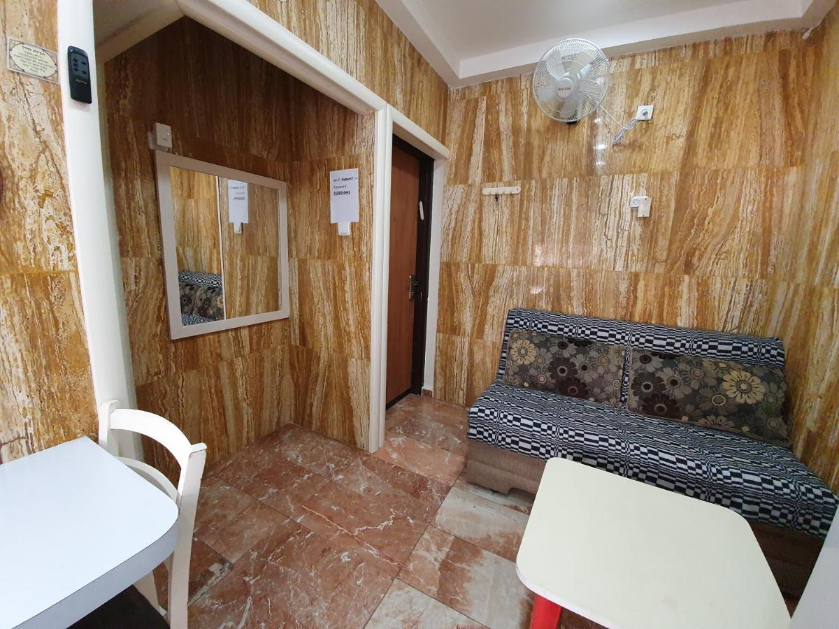 Ezore Yam Apartmens - Elmali'Akh St. 4 بات يام المظهر الخارجي الصورة
