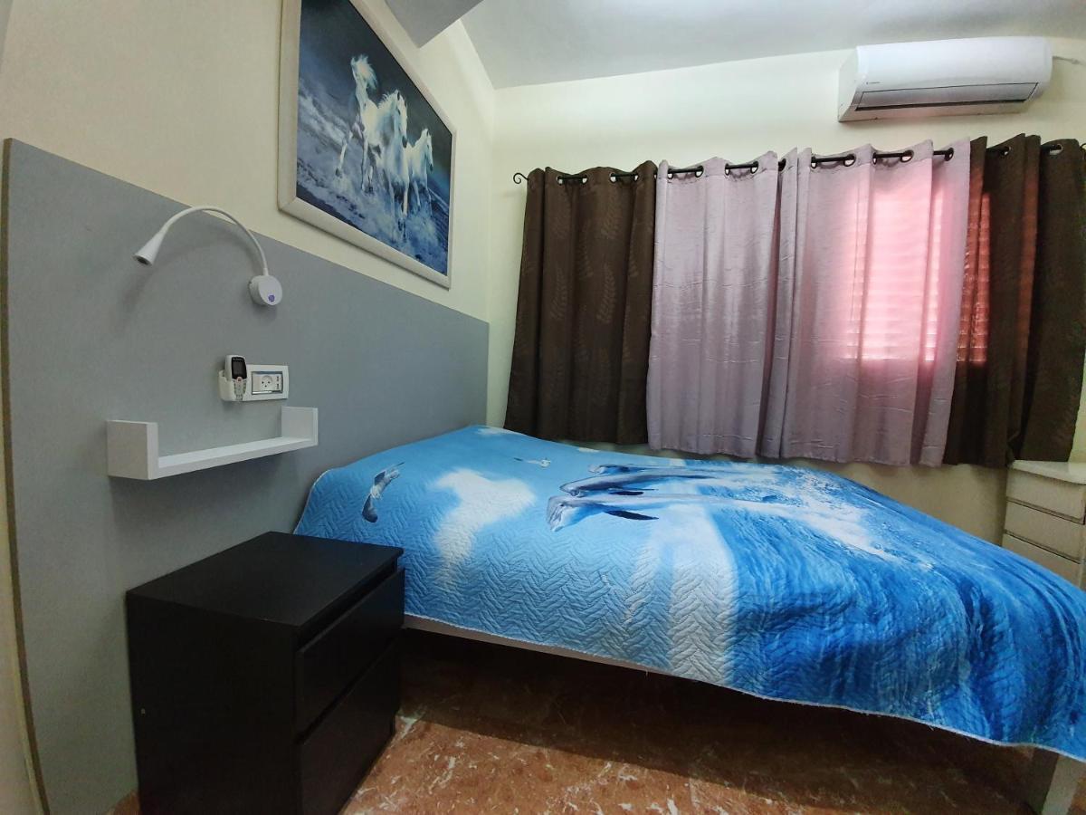 Ezore Yam Apartmens - Elmali'Akh St. 4 بات يام المظهر الخارجي الصورة