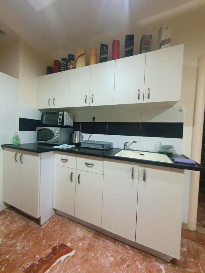 Ezore Yam Apartmens - Elmali'Akh St. 4 بات يام المظهر الخارجي الصورة