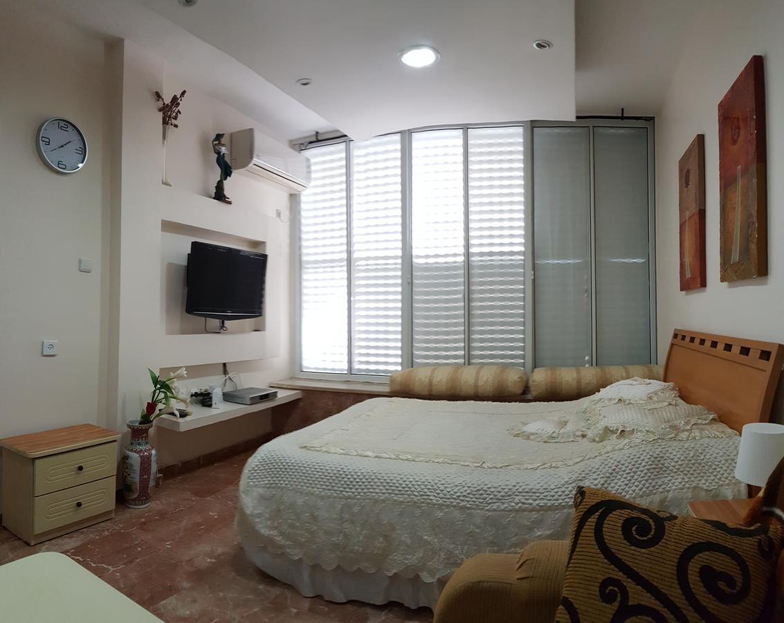 Ezore Yam Apartmens - Elmali'Akh St. 4 بات يام المظهر الخارجي الصورة